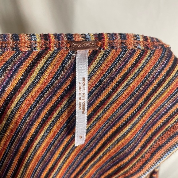 Free People Fall Nights Wrap Front Top Open Back Size Small - Picture 10 of 12